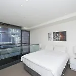 Lj Hooker Manuka Prestige Accommodation