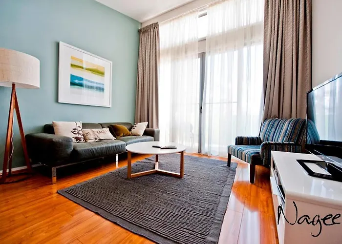 Lj Hooker Manuka Prestige Accommodation