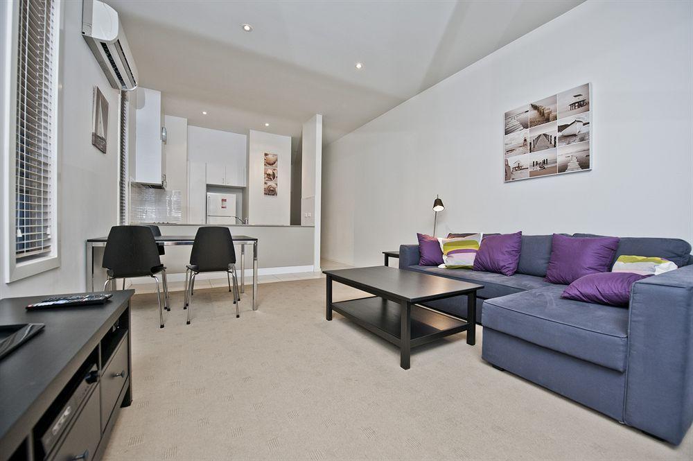 Lj Hooker Manuka Prestige Aparthotel Canberra