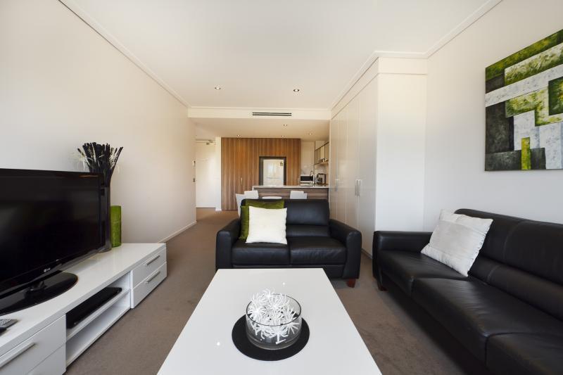 Lj Hooker Manuka Prestige Aparthotel 5*