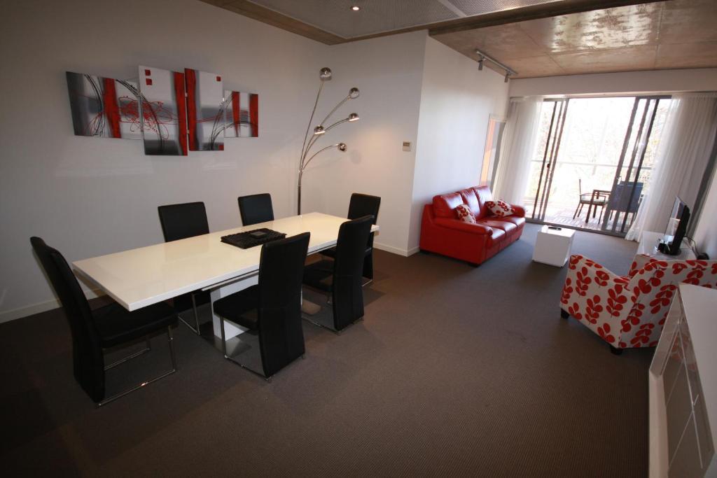 Aparthotel Lj Hooker Manuka Prestige