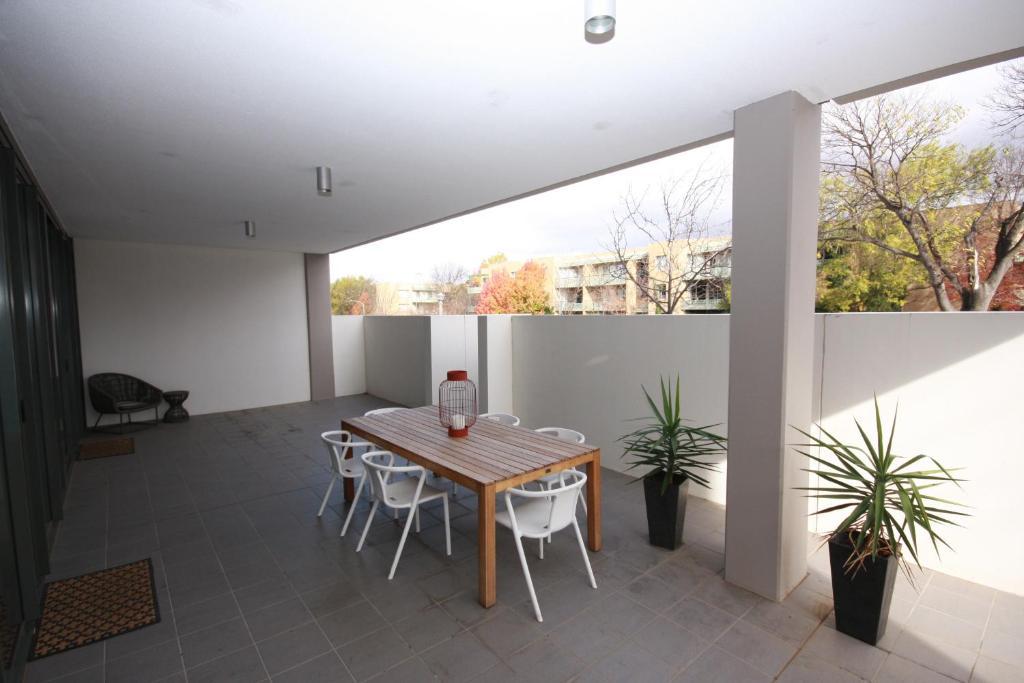 Lj Hooker Manuka Prestige Canberra
