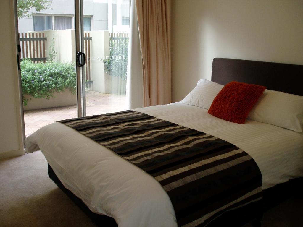 Lj Hooker Manuka Prestige 5* Canberra