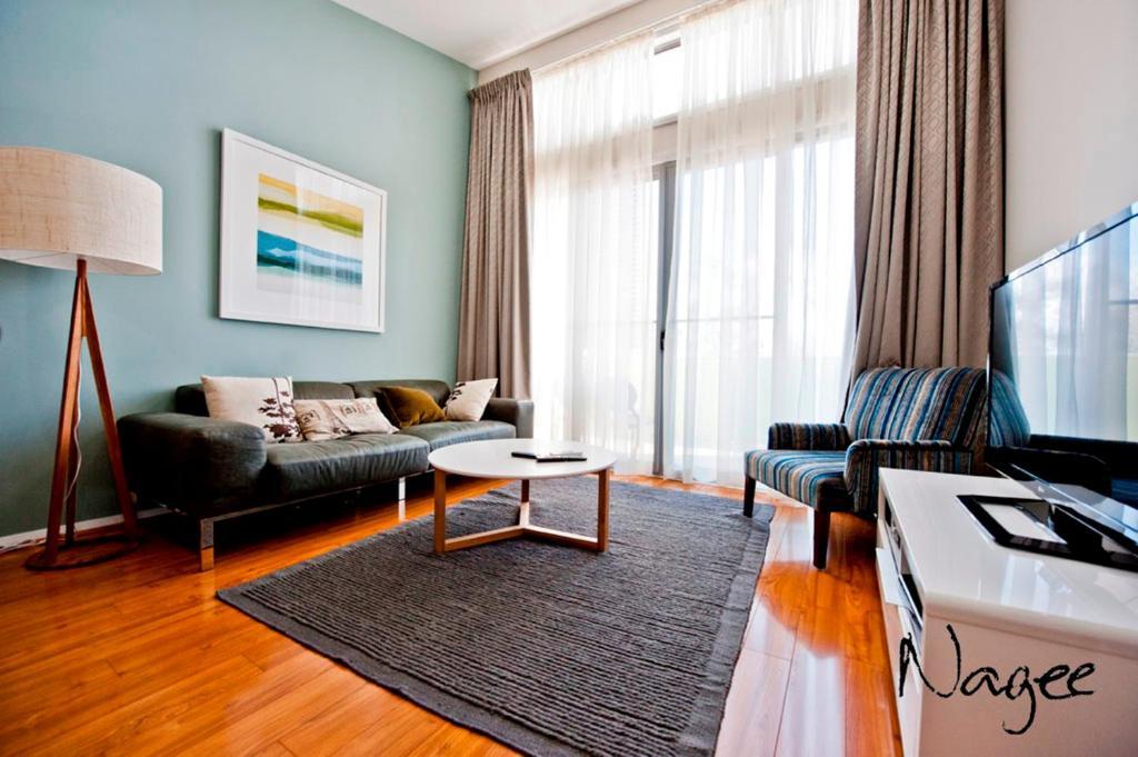 Lj Hooker Manuka Prestige 5* Canberra