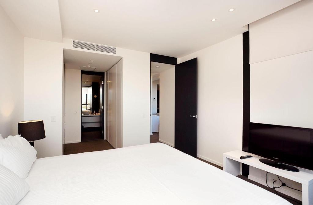 Lj Hooker Manuka Prestige Aparthotel