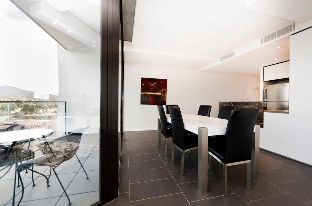 Aparthotel Lj Hooker Manuka Prestige 5*